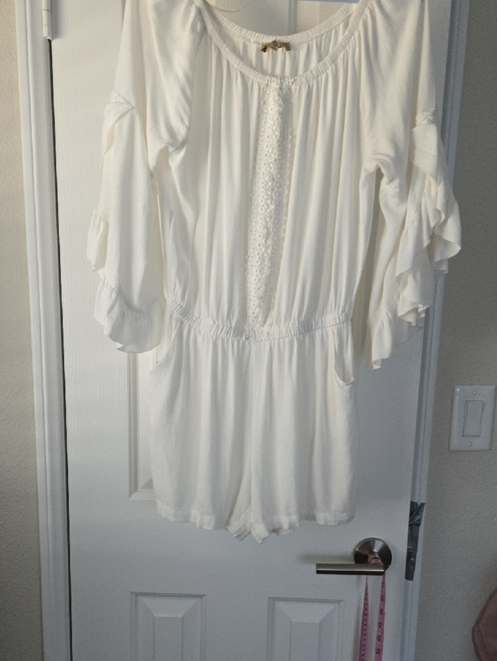 Democracy Ruffle-Sleeve Romper -small - Picture 7 of 8